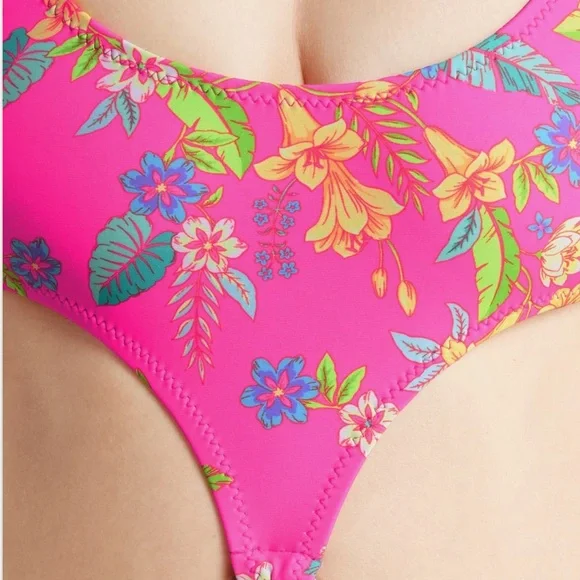 Kulani Kinis Retro Ring Cutout One-Piece Swimsuit - Picture 5 of 8